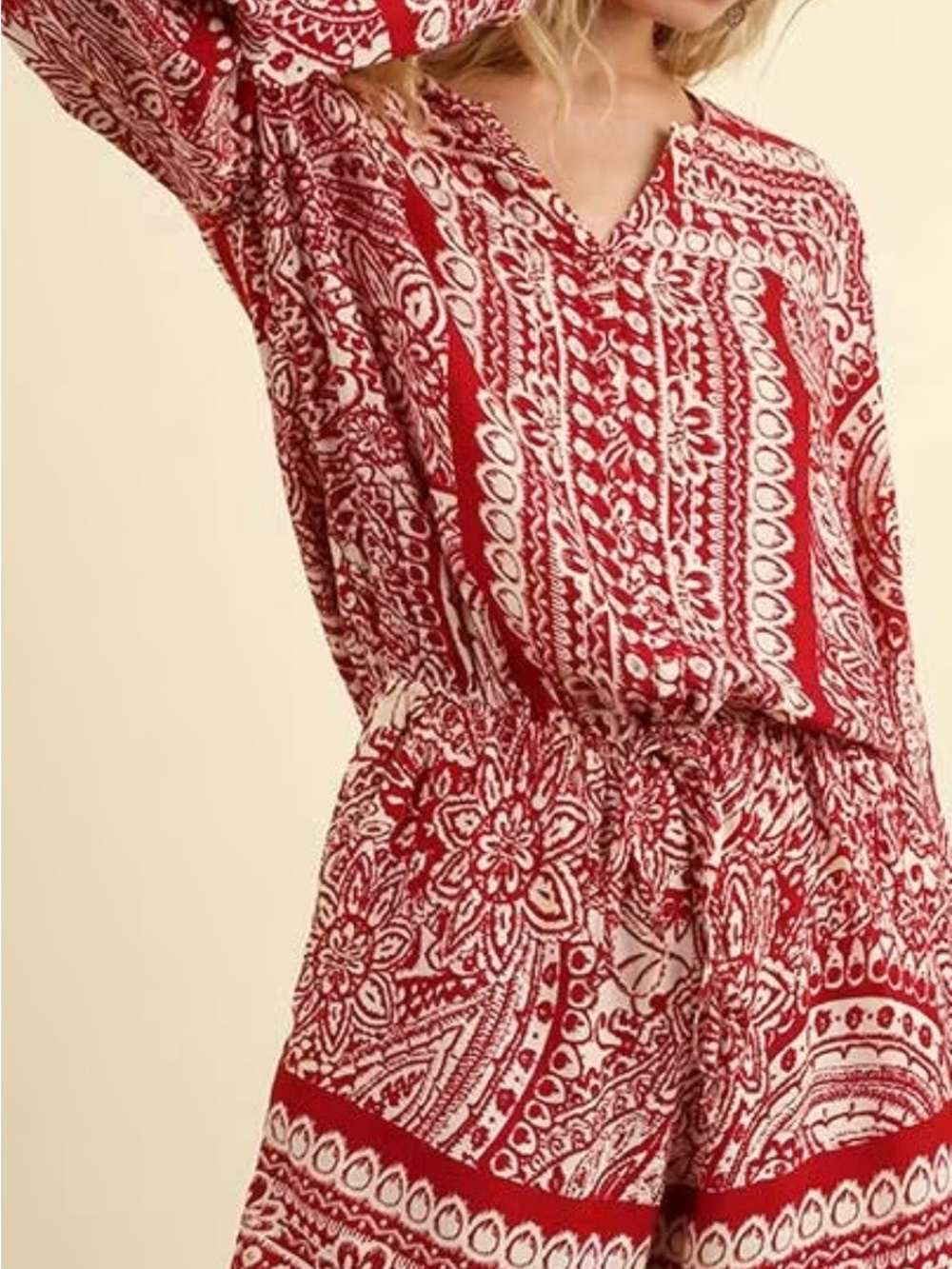 Umgee Red and White Printed V-Neck Romper Size Large